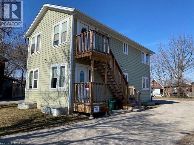 Photo du bâtiment - 106 Marlborough St