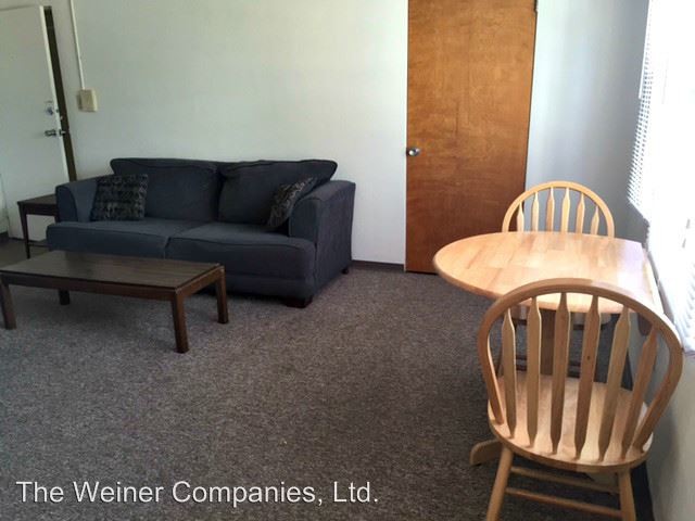 Foto principal - 212 E John St
