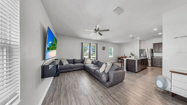 Building Photo - 5453 Fez Ct