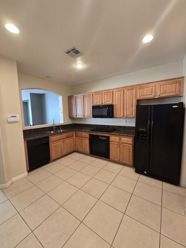 Building Photo - 1378 Caminito Capistrano