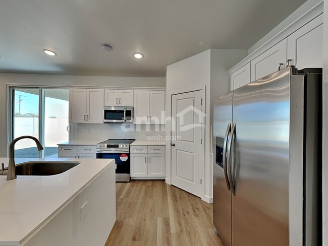 Building Photo - 25783 N 184th Dr