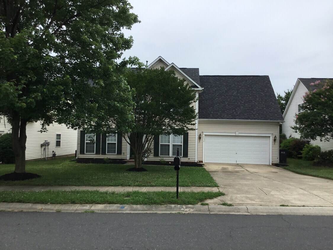 6216 Underwood Avenue House for Rent in Charlotte, NC