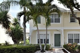 Building Photo - 9951 NW 56th Pl