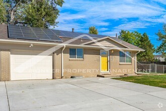 Building Photo - 6093 W 8th Ave
