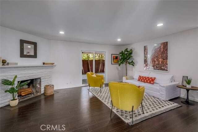Foto del edificio - 6919 Platt Ave
