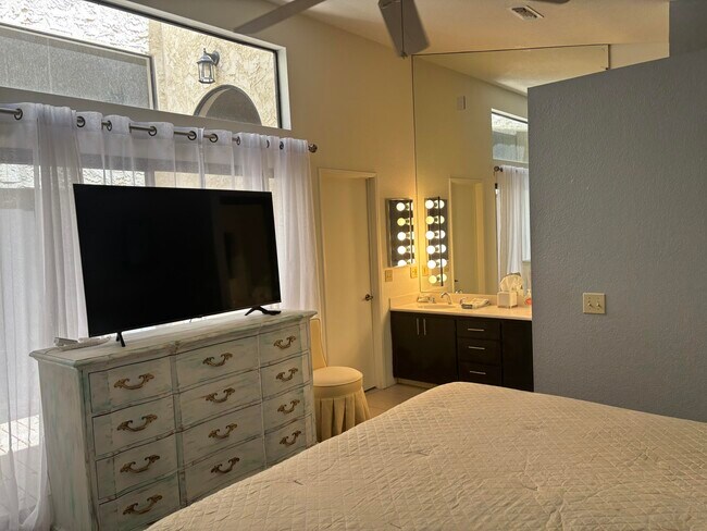 Foto del edificio - 77896 Woodhaven Dr N