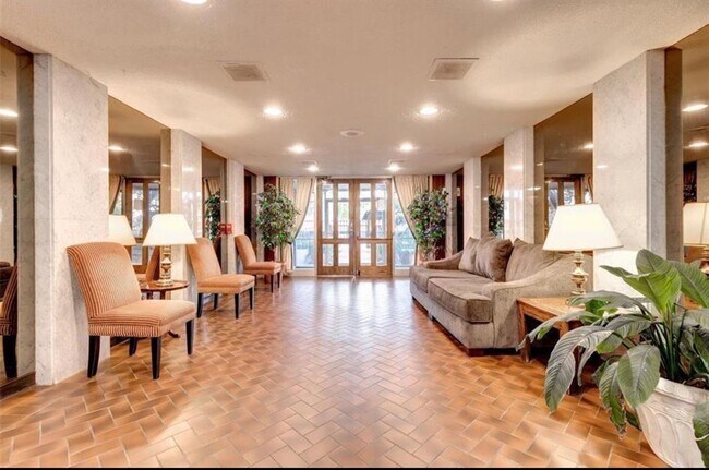 Foto del edificio - 7520 Hornwood Dr