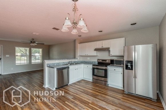 Building Photo - NOW AVAILABLE! 10818 Ranchland Fox, San An...