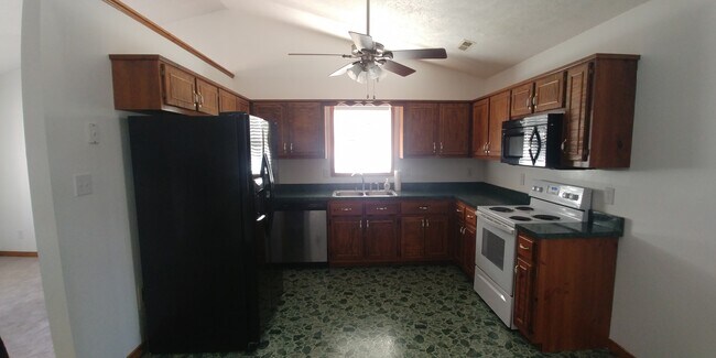 Foto del edificio - 247 Courtney Ln