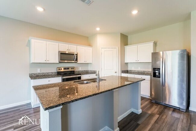 Foto del edificio - 13309 Wysong Dr