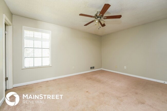 Building Photo - 5517 Hadrian Ct