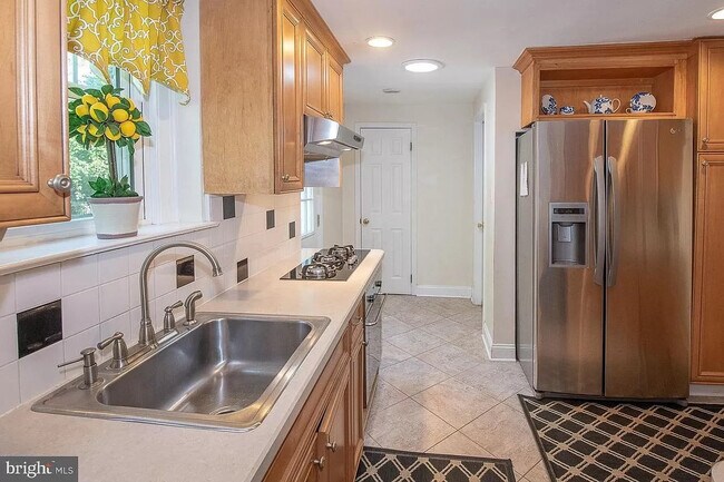 Foto del edificio - 412 Grange Rd