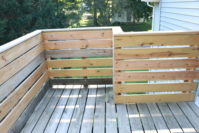 Building Photo - 710 N Plum St