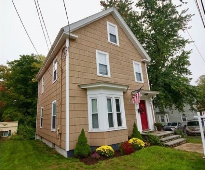 668 Main St, Woburn, MA 01801 House Rental in Woburn, MA