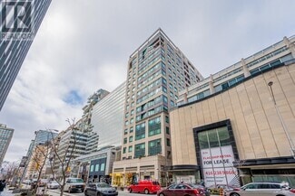 Building Photo - 102-1102 Bloor St W