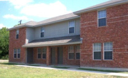 Building Photo - 309 Creek St
