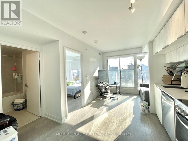 Photo du bâtiment - 181 Dundas St E