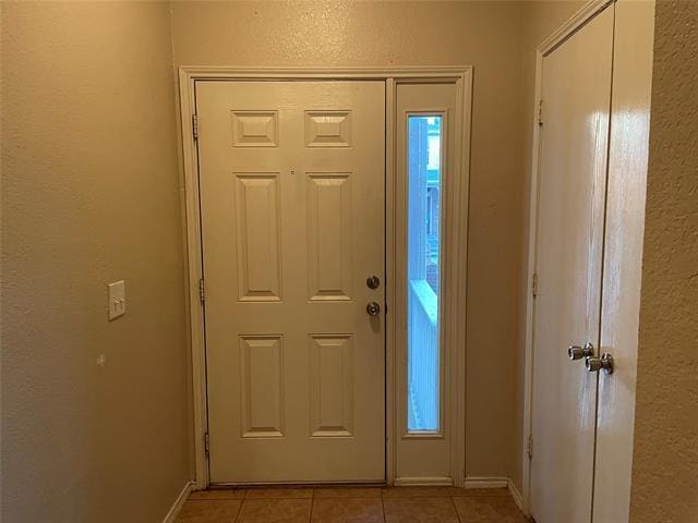 Building Photo - 2637 Van Buren Dr