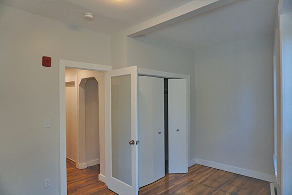 Foto del edificio - 90 Willow St