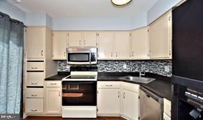 Primary Photo - 13 Centennial Rd