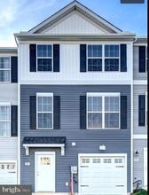 Building Photo - 12430 Jackson Ave