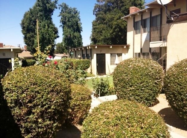 Foto del edificio - 3494 Columbia Dr