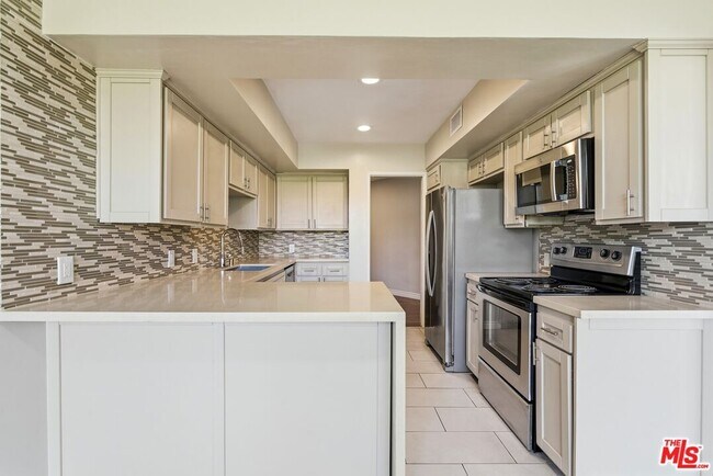 Foto del edificio - 1230 Princeton St