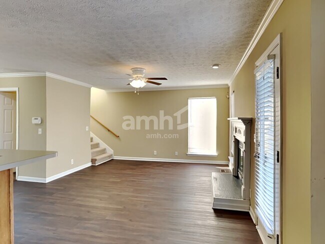 Building Photo - 5224 Ridgefalls Way