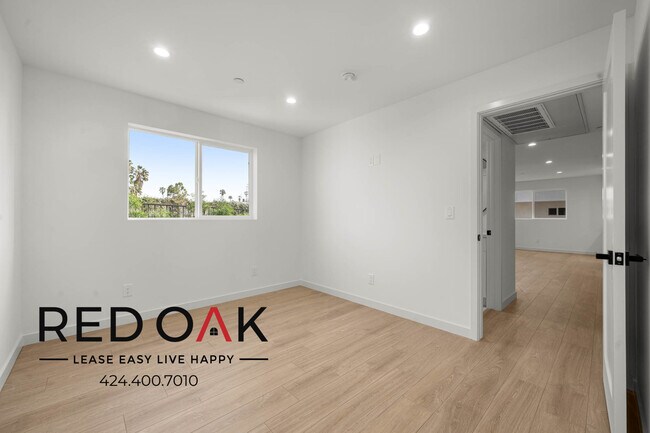 Foto del edificio - 415 N La Fayette Park Pl