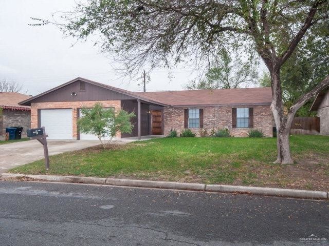 Building Photo - 1408 Quail Ave