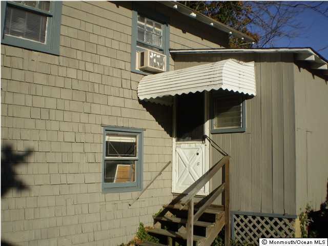 Building Photo - 504 8th Ave