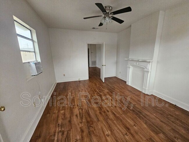 Foto del edificio - 2150 Hope St