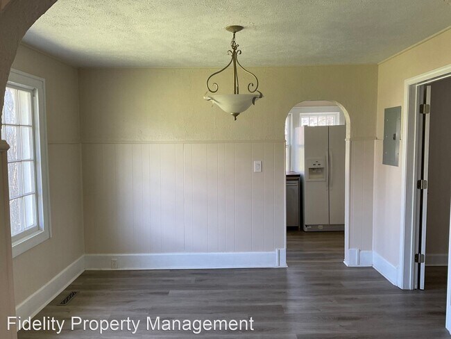 Building Photo - 2 br, 1 bath House - 1340 N Lafontaine Ave