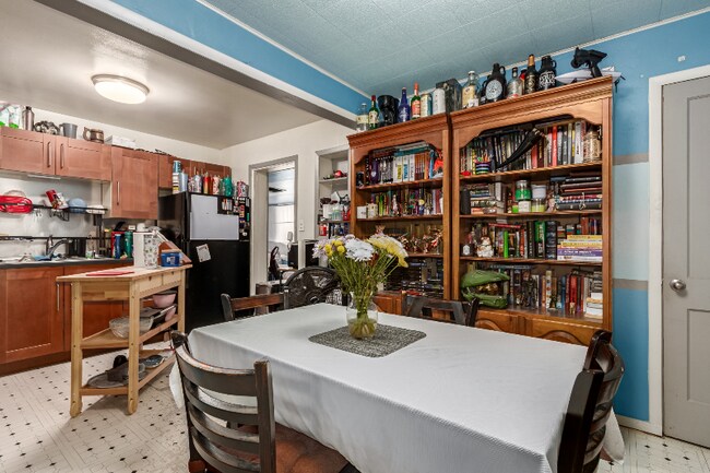 Foto del edificio - 2801 W Glenrosa Ave