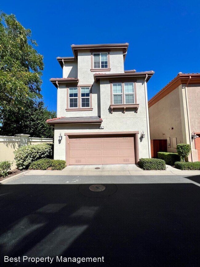 Building Photo - 3 br, 3 bath House - 446 Selby Ln