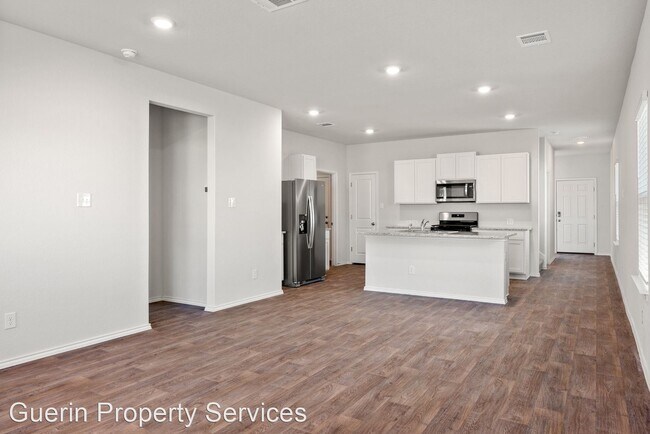 Foto del edificio - 4 br, 2.5 bath House - 15627 Garam Trail