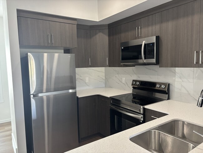 Photo du bâtiment - 4253 Kinglet Dr NW