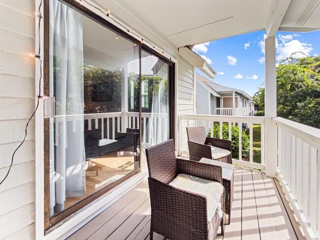 Foto del edificio - 113 N Myrtle Dr