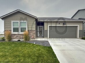 Building Photo - 8403 W Red St