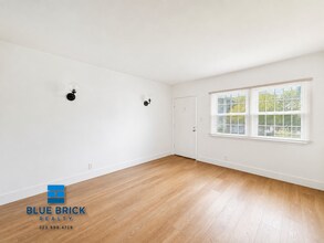 Building Photo - 5840 Gregory Ave