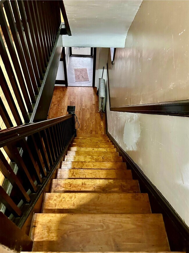 Foto del edificio - 8713 135th St
