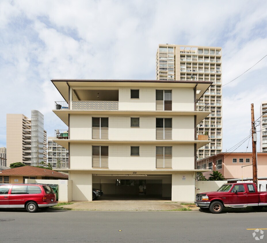 Building Photo - 534 Kamoku St