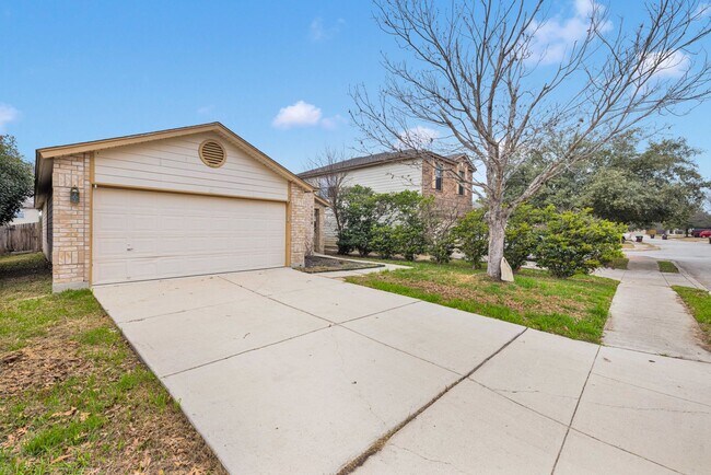 Building Photo - Home available in NW San Antonio