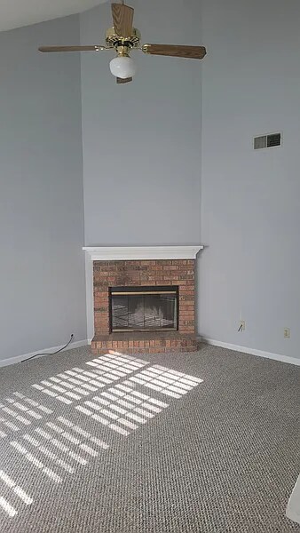 Foto del edificio - 473 Richview Park Cir W