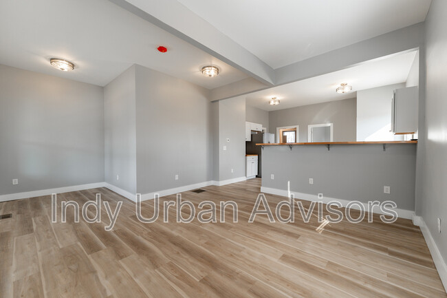 Foto del edificio - 646 W 30th St