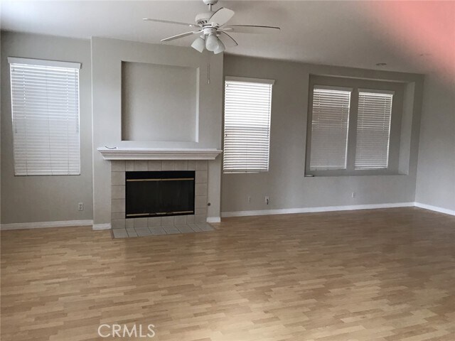 Building Photo - 8033 Zuma Dr