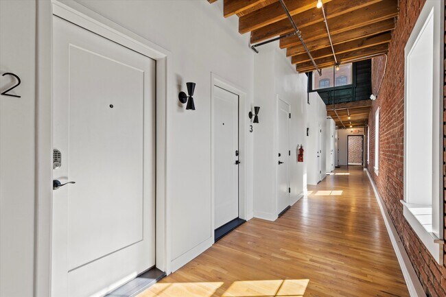 Foto del edificio - 1523 Oak St