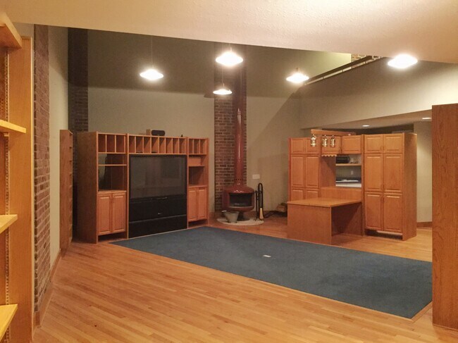 Living Area - 1302 Noble St