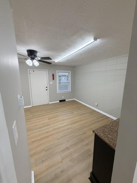Foto del edificio - 528 Booker St