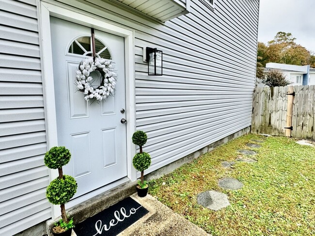Building Photo - Updated & Ready For You On 12-05-25! A Pet...